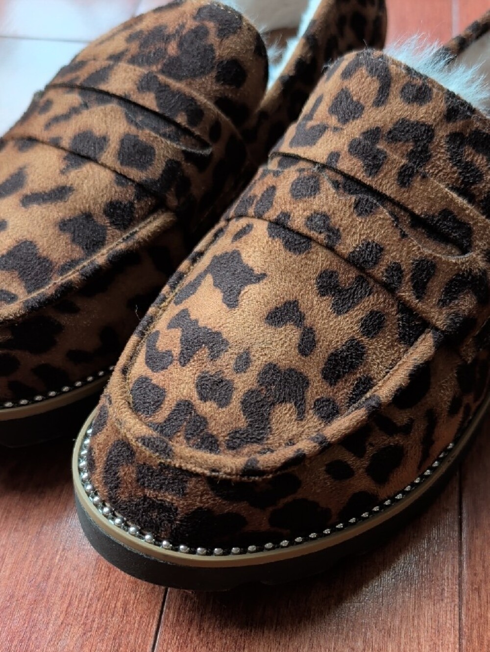 Taryn Rose 7.5 Leopard Print Faux-Fur Moccasins - Brown/Black - Never Worn - Picture 3 of 6